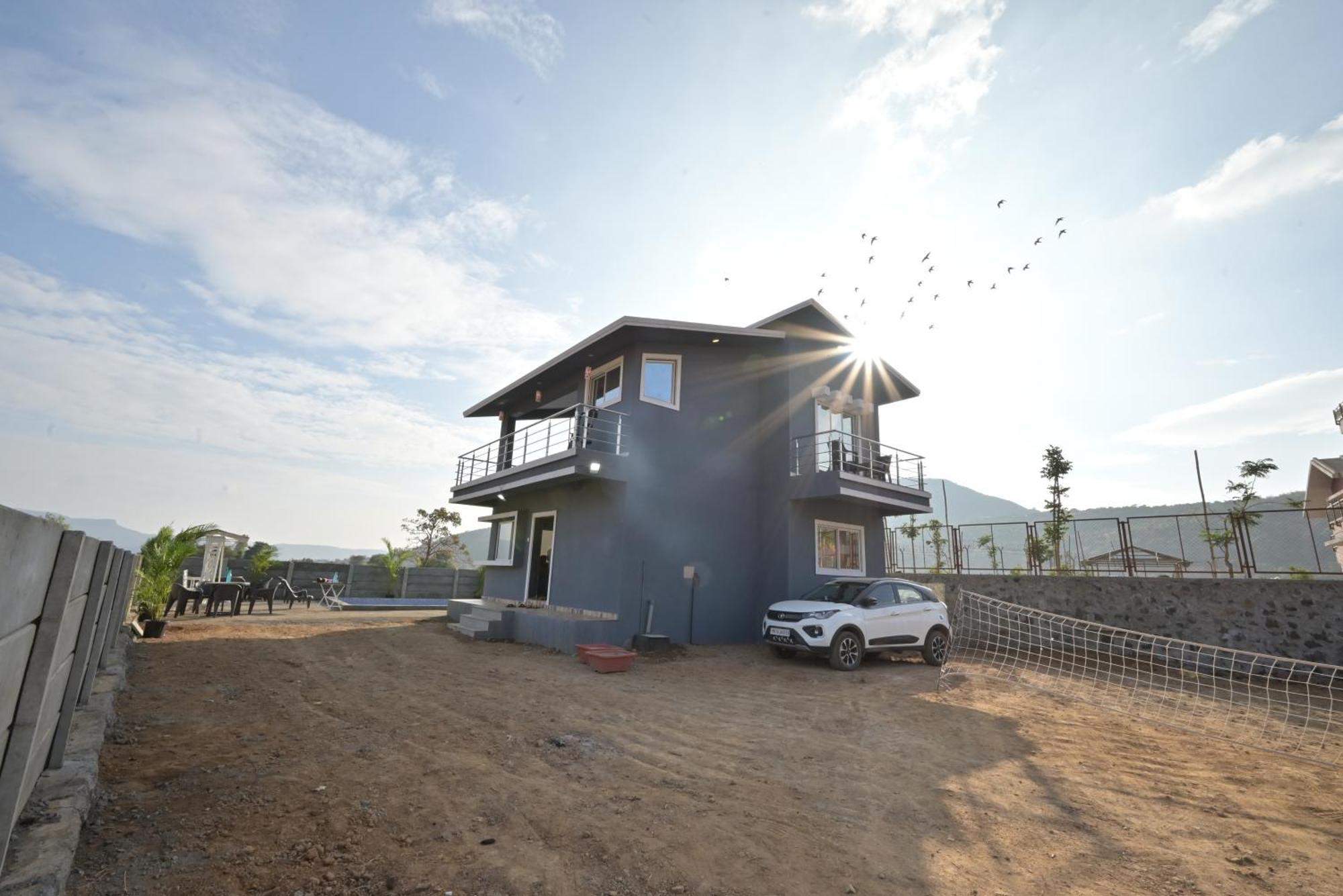 Empyrean Stay II Mirage Villa II Ac II 4Bhk II Largest Pool In Lonavala Li المظهر الخارجي الصورة